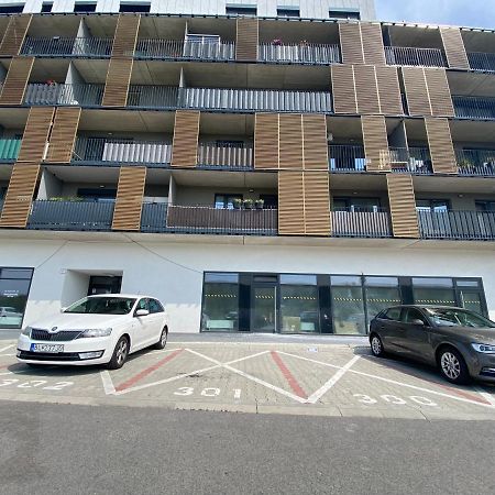 Krasny Moderny 1-Izbovy Byt, Novostavba + Parking Братислава Экстерьер фото